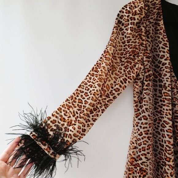 NBD Revolve Size Small Velvet Leopard Animal Print Feather Cuff Maxi Wrap Dress - Picture 6 of 16